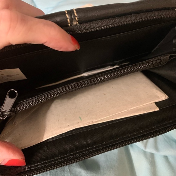 Boutique vegan leather wallet - Picture 3 of 3